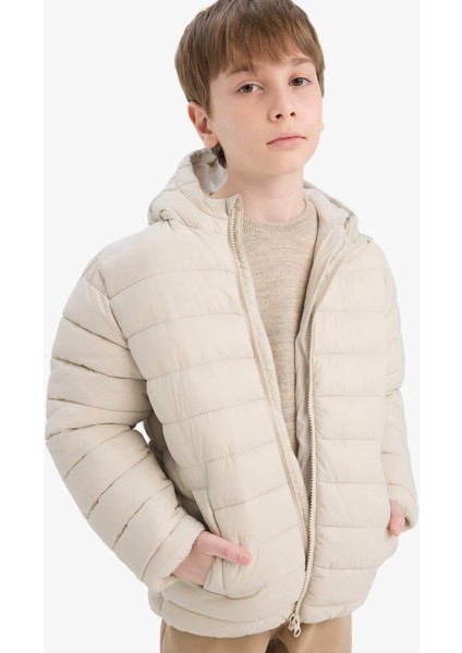 Erkek Çocuk Su Geçirmez Kapüşonlu Fermuarlı Şişme Mont E8688A825AU