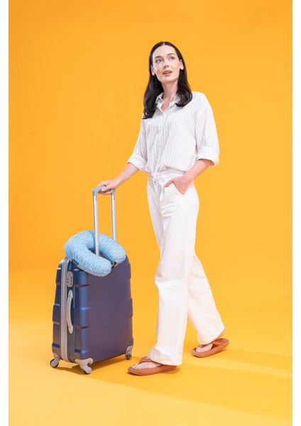 Visco Seyahat Yastığı Boyun Yastığı Mavi - 30X30X9 cm fırsatları