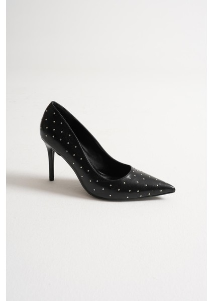Zerina Kadın Bej Metal Aksesuarlı Sivri Burun Yüksek İnce Topuklu Ayakkabı Stiletto (9 CM) fiyatları