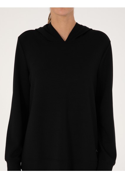 Kadın Siyah Oversize Modal Karışımlı Kapüşonlu Sweatshirt 50314972-VR046