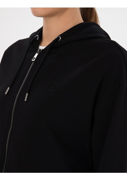 Kadın Siyah Comfort Fit Fermuarlı Sweatshirt 50314965-VR046