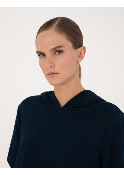 Kadın Lacivert Oversize Modal Karışımlı Kapüşonlu Sweatshirt 50314972-VR033 fiyatları