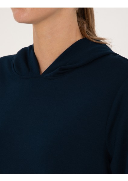 Kadın Lacivert Oversize Modal Karışımlı Kapüşonlu Sweatshirt 50314972-VR033