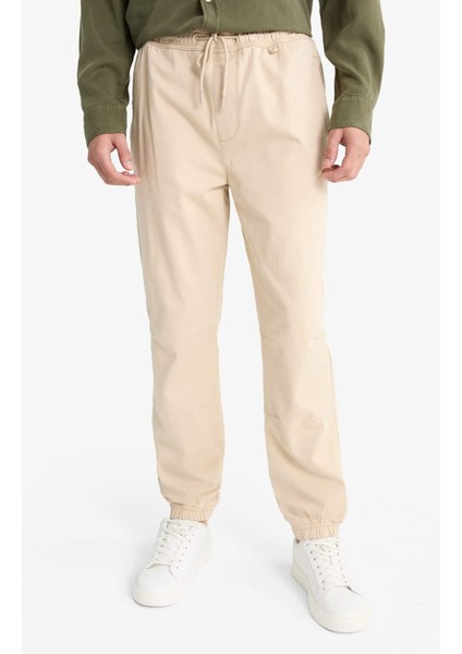 Jogger Fit Beli Bağcıklı Üç Cepli Pantolon F4680AX25AU fırsatları