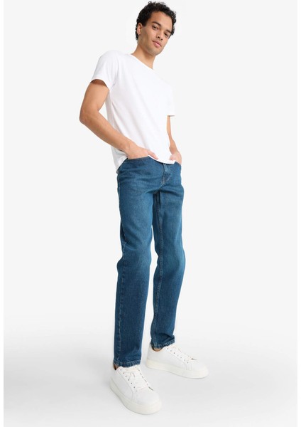 Slim Tapered Fit Dar Kalıp Normal Bel Daralan Paça Jean Pantolon G1307AX25AU modelleri