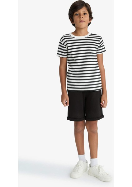 Erkek Çocuk Beli Lastikli Pike Şort modelleri