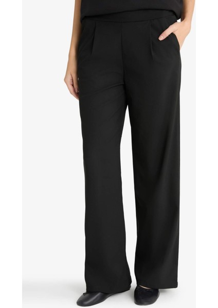 Straight Fit Cep Detaylı Geniş Paça Pantolon F5413AX25AU fırsatları