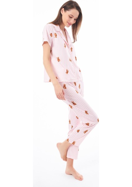 Premium Kadın Pijama Takımı Krem Ayıcık Desenli Yumuşak Dokulu Kısa Kollu Gömlek Yaka modelleri