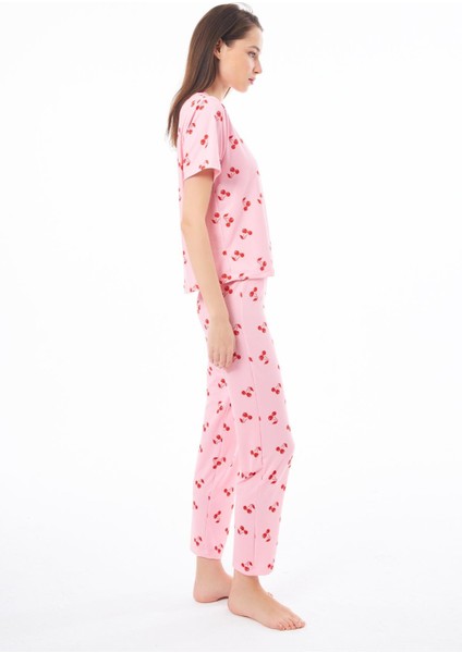 Premium Kadın Pijama Takımı Kiraz Desenli Yumuşak Dokulu Kısa Kollu Bisiklet Yaka fırsatları