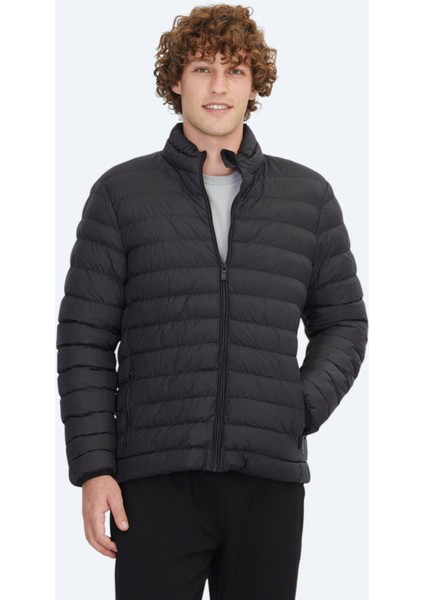 Siyah Regular Fit Dik Yaka Casual Dokuma Mont