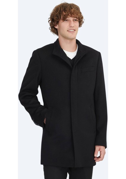 Siyah Regular Fit Dik Yaka Klasik Dokuma Palto