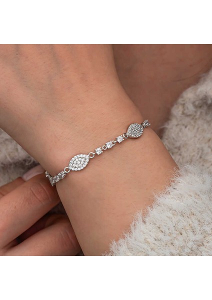 Gümüş Zirkon Taşlı Mekik Kadın Bileklik modelleri