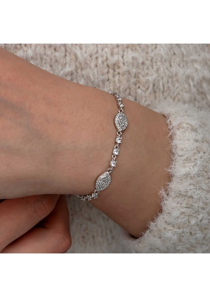 Gümüş Zirkon Taşlı Mekik Kadın Bileklik fırsatları