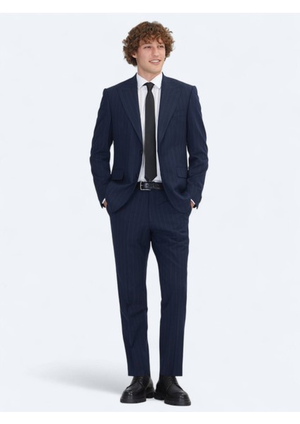 Lacivert Çizgili Modern Fit Yün Karışımlı Takım Elbise fiyatları