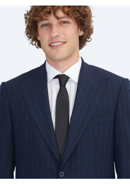 Lacivert Çizgili Modern Fit Yün Karışımlı Takım Elbise modelleri
