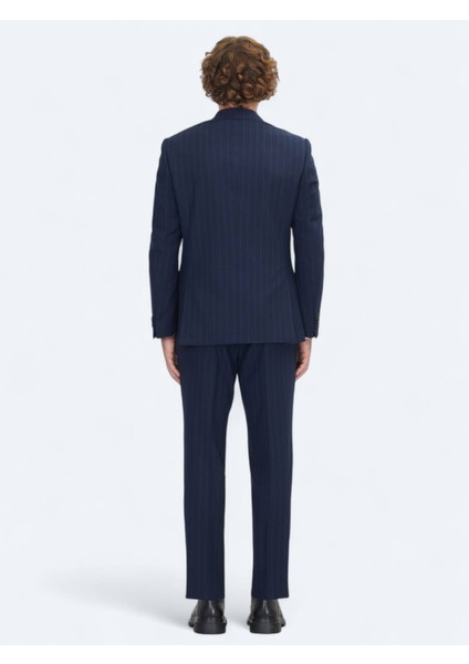 Lacivert Çizgili Modern Fit Yün Karışımlı Takım Elbise indirimleri