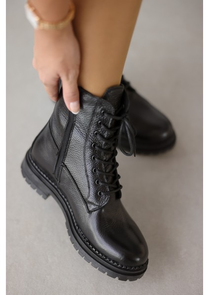 Pablo Hakiki Deri Bağcıklı Kadın Bot - Siyah modelleri