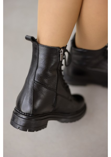Pablo Hakiki Deri Bağcıklı Kadın Bot - Siyah fırsatları