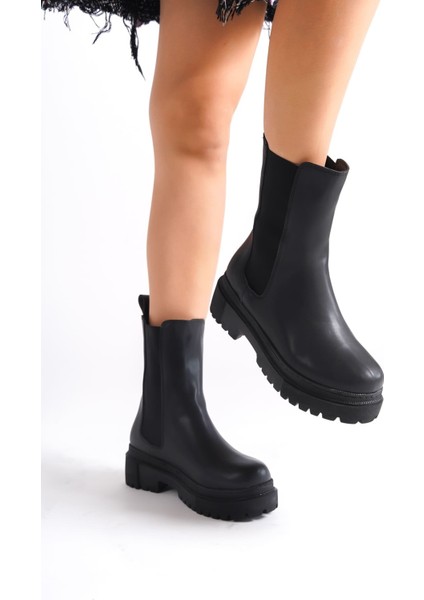 Jet-Lora Bağcıksız Lastikli Ortopedik Taban Kadın Bot Cst - Siyah modelleri