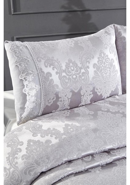 Jakarlı Şönil Yatak Örtüsü Gri indirimleri