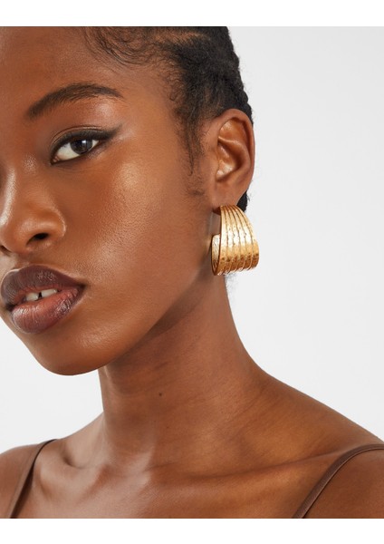 Large Kıvrımlı Küpe modelleri