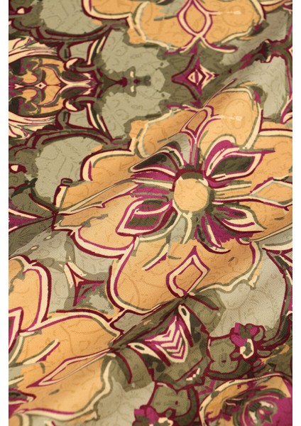 Yeşil Sedef Desen Twill Ipek Eşarp fiyatları