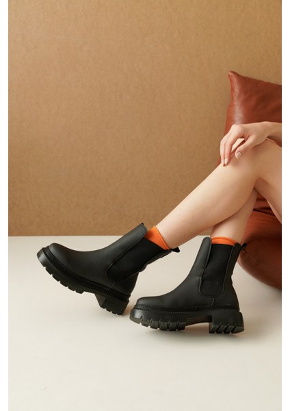 Erkek Bot Mat Siyah Suni Deri Lastikli Ortopedik İç Tabanlı Outdoor Rahat Yürüyüş Tabanı