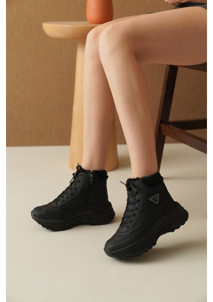 Erkek Siyah Suni Deri Bot Fermuarlı Ortopedik Taban Düz Topuk Günlük Rahat Tasarım