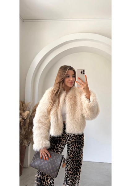 Kadın Suni Kürk Yumuşak Dokulu Crop Ceket fiyatları