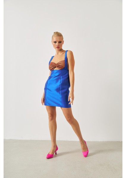 Ziberlin ve Simli Mini Elbise indirimleri