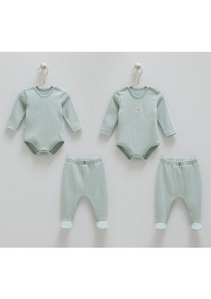 %100 Pamuk Erkek Bebek 4'lü Takım (1 Body ve 1 Pantolon 0-1 Ay )(1 Body ve 1 Pantolon 1-3AY )