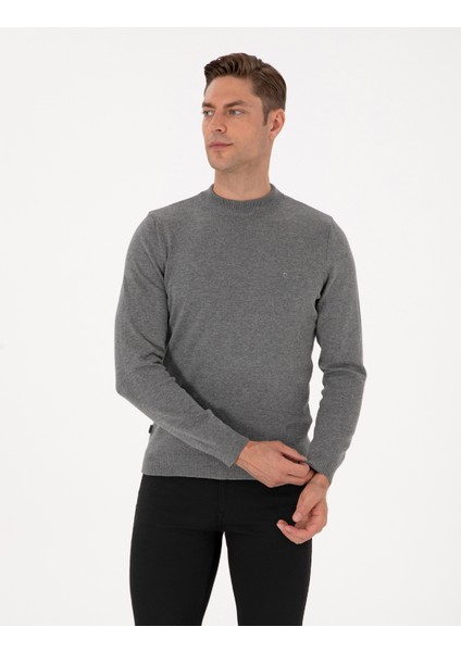 Erkek Gri Melanj Slim Fit Çeyrek Yaka Basic Triko Kazak 50315456-VR086 modelleri