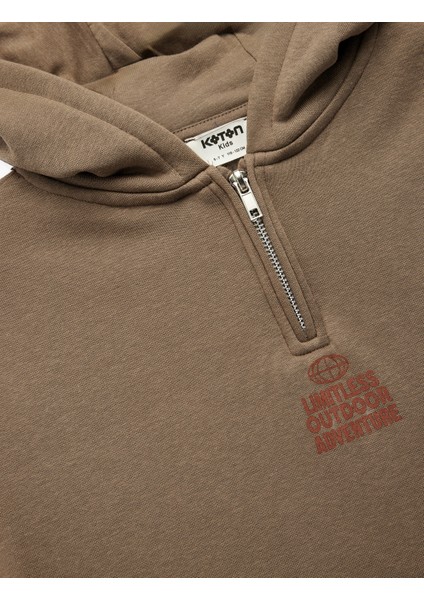 Uzun Kollu Fermuar Detaylı Kapşonlu Sweatshirt fırsatları