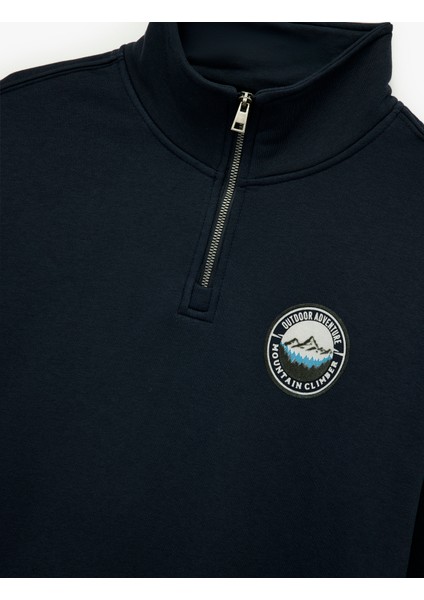 Şardonlu Uzun Kollu Baskılı Yarım Fermuarlı Sweatshirt indirimleri