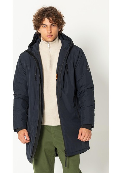 Erkek Yağmur ve Rüzgar Geçirmez Kumaşdan Içi Askılıklı Kışlık Klasik Mont