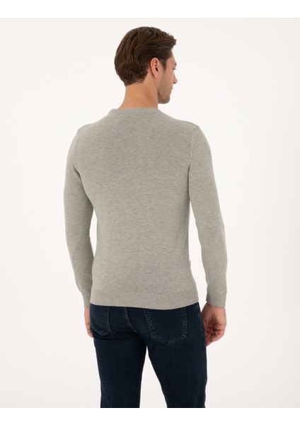 Erkek Açık Gri Melanj Slim Fit Bisiklet Yaka Basic Triko Kazak 50315509-VR091 indirimleri