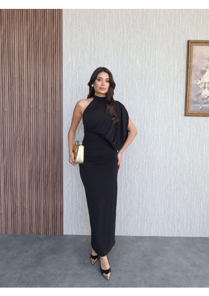 Tek Omuz Drapeli Uzun Elbise