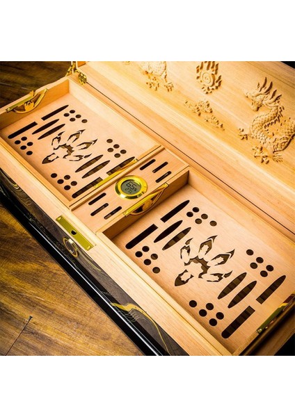 Limited Edt. Parmakizi Kilitli Red Dragon Claw Humidor Puro Kutusu 80's fırsatları