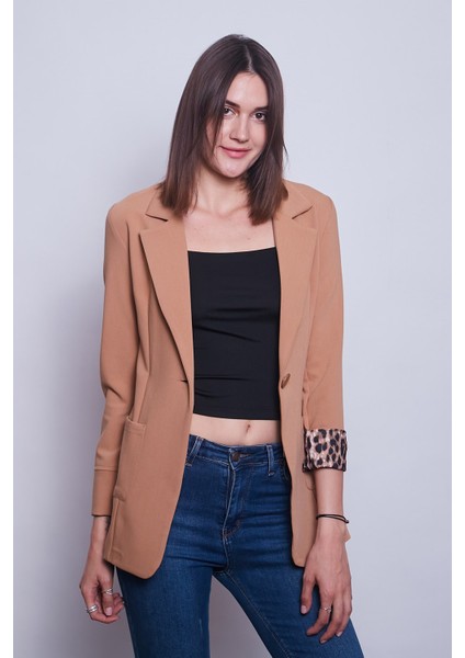 Yakalı Cepli Uzun Kol Kolu İsterse Katlanabilen Pamuklu Kumaş Blazer Ofis Ceket