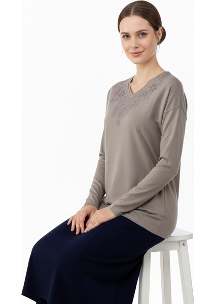 Kadın Anne Bluz Viskon Penye Kumaş Hafif V Yakalı Kolyem Model Battal Beden Rahat Tam Kalıp modelleri