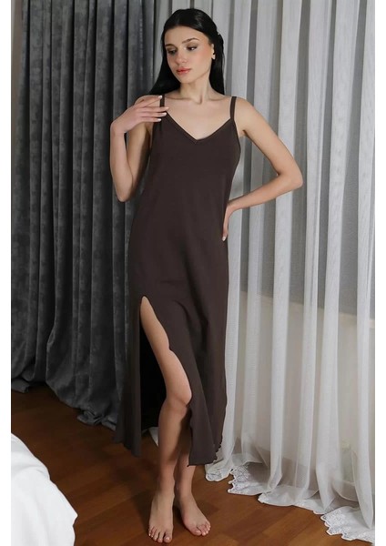 Kadın Ip Askılı Uzun Yırtmaçlı Pamuk Penye Gecelik Kahve modelleri