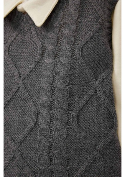 Erkek Bebek 3'lü Takım Triko Yelek Uzun Kollu Çıtçıtlı Body Pantolon C9597A525WN fiyatları