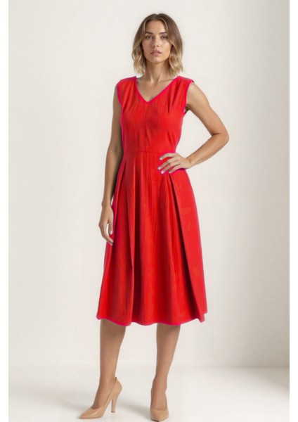 V Yaka Kuşaklı Krinkıl Kumaş Midi Elbise