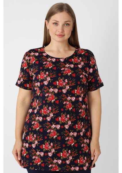 Haki Desenli Kısa Kollu Kadın Büyük Beden Pamuklu T-Shirt