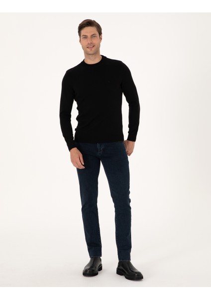 Erkek Siyah Slim Fit Çeyrek Yaka Basic Triko Kazak 50315456-VR046 fırsatları