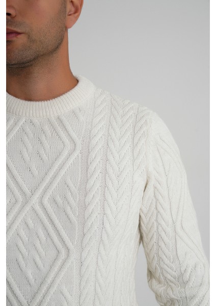 Erkek Baklava Yürütmeli Saç Örgülü Bisiklet Yaka Yün Kazak TRIST-5347 indirimleri