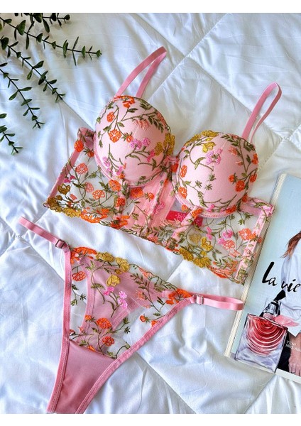 Dantel Işlemeli Destekli Büstiyer Sütyen & Tanga Külot Takımı - B Cup 75-80-85-90 indirimleri