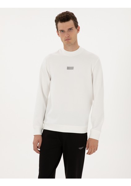 Erkek Beyaz Regular Fit Sweatshirt 50316633-VR013