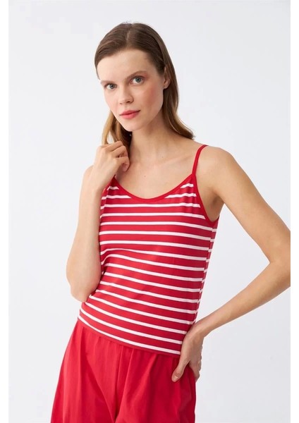 Kadın Ip Askılı Pamuk Penye Şortlu Takım Kırmızı