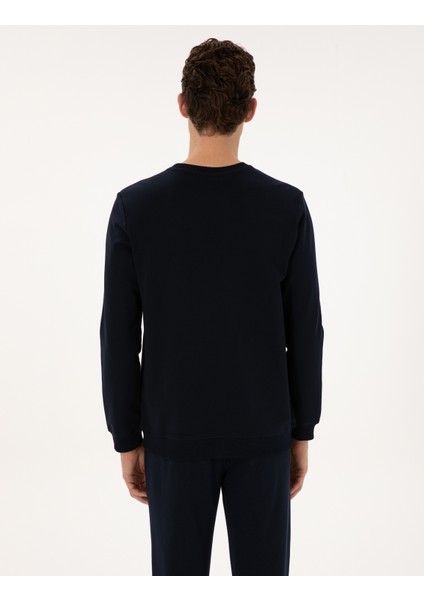 Erkek Lacivert Regular Fit Bisiklet Yaka Sweatshirt 50317658-VR033 indirimleri